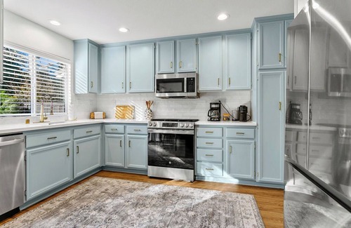 Aliso Viejo House | Stunning 4-Bedroom Pool House in lovely Aliso Viejo with WiFi close to beach