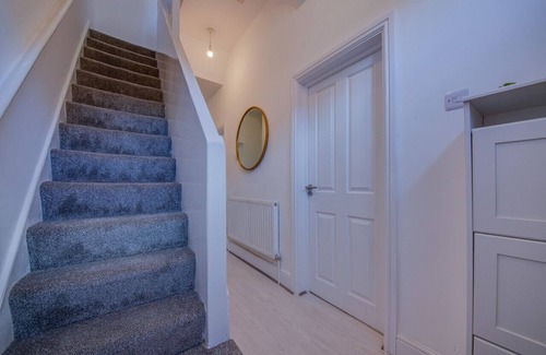 Sheffield House | Stunning 6BR for Leisure or Work