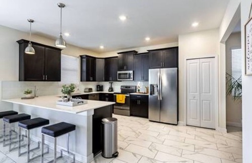 Campbell House | Stunning 6BR Lakeview @Storey Lake | Disney - 2929