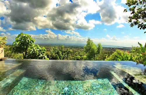 Bukit Villa | Stunning 6BR Villa Ocean View - 24Hours Security! W/Pool!