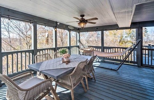 Etoile House | Stunning A-Frame Retreat w/ Spacious Deck!