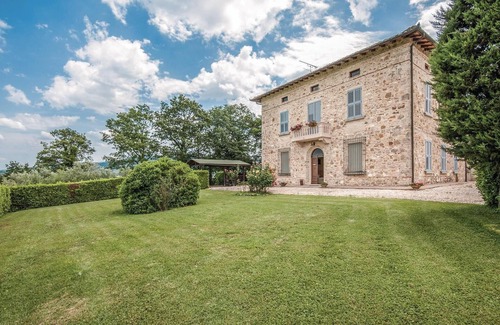 Casole d'Elsa Apartment | Stunning apartment in Casole d'Elsa SI