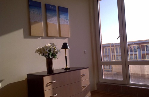 Sunny Beach Apartment | Stunning Apartment with roof terrace £250 per week