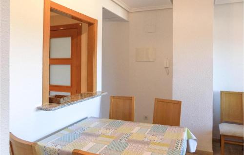 Cabanes Apartment | Stunning Apartment In Torre La Sal