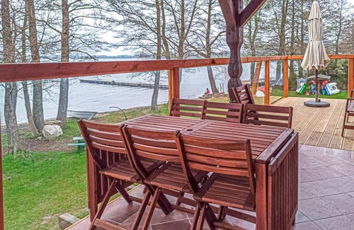 Gizycko Apartment | Stunning apartment in Gizycko with WiFi