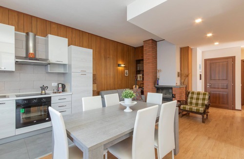Omegna Apartment | Stunning apartment in Omegna