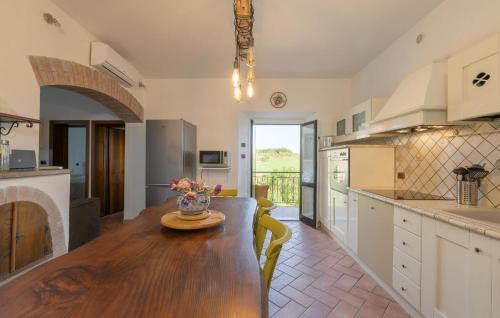 Ville di Corsano Apartment | Stunning Apartment In Ville Di Corsano