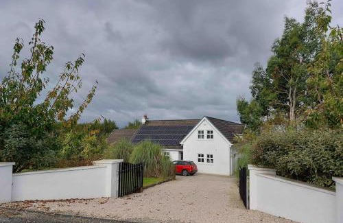 Ramelton Apartment | Stunning apartment set in private native woodland