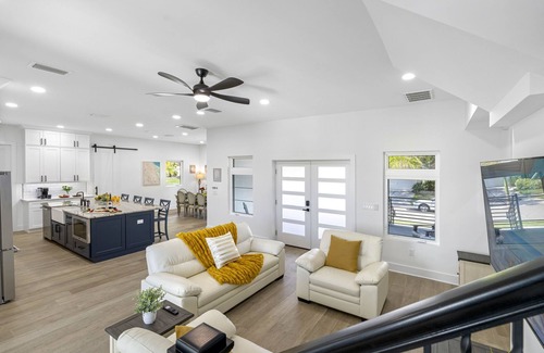 Apollo Beach House | Stunning Apollo Beach Villa w/Amazing Pool Escape