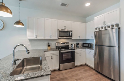 Austin Apartment | Stunning Austin Oasis with Properties by Preston