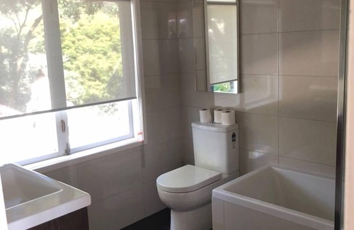 Piha House | Stunning beach house with magnificent ocean views