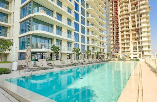 Dubai Marina Apartment | Stunning Beachfront 1BR Apartment in Palm Jumeirah By ĀYA Boutique