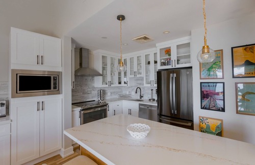 Wailea Condo | Stunning BEACHFRONT Luxury Makena Escape; Freshly Fully Remodeled 2023