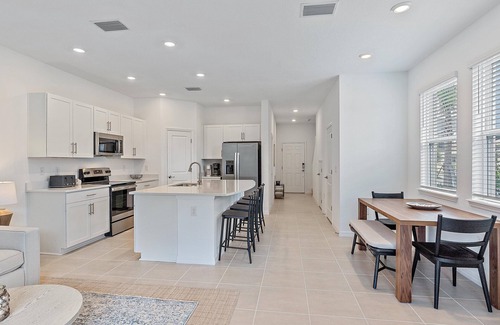 Sarasota House | Stunning, Brand New in Skye Ranch, Close to Mayakka, 12 Miles to Beaches