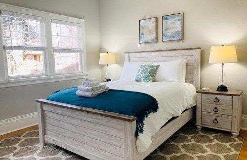 Greeley Apartment | Stunning Bungalow next to UNC - Free Bikes!