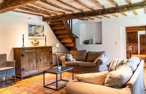 Limbourg Cottage | Stunning Chalet in Goé with Swimming Pool, Sauna, Terrace