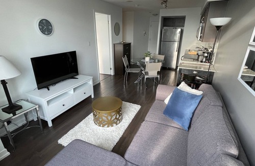 Wallace Emerson Condo | Stunning Condo with Epic City View in The Junction