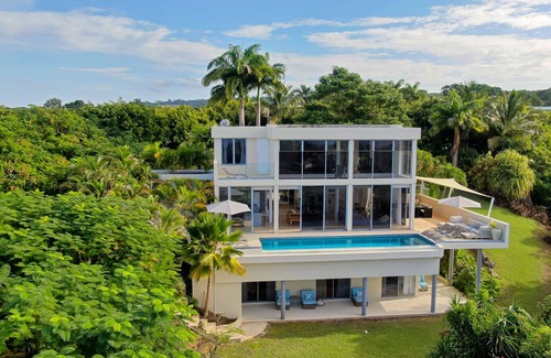 Reeds Bay Villa | Stunning contemporary villa with incredible views over the Barbados West Coast
