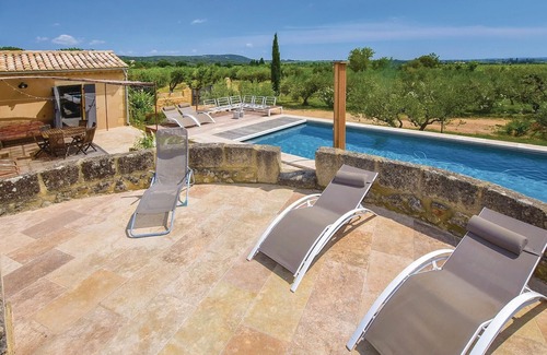 Saint-Hilaire-d'Ozilhan House | Stunning home in Saint Hilaire D'Ozilha