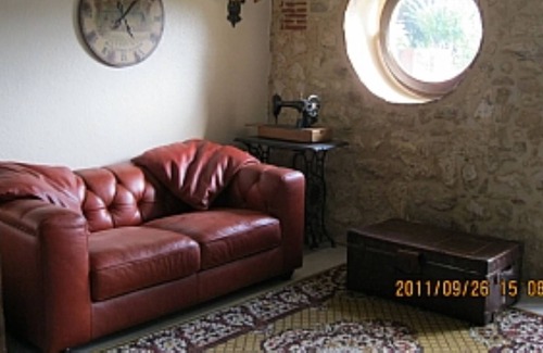 Mouleydier House | Stunning French Stone House With Fantastic River Views. Quiet location.