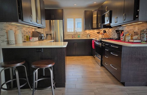 Fort Lauderdale House | Stunning Ft. Lauderdale 3/2 home minutes from beaches, casinos, airport & more