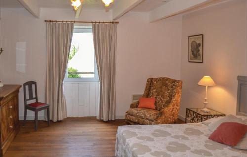 Plogastel-Saint-Germain House | Stunning Home In Plogastel St Germain