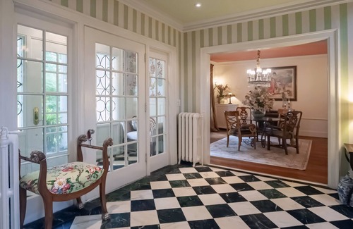 Grosse Pointe House | Stunning Historic Mansion in the heart of Grosse Pointe