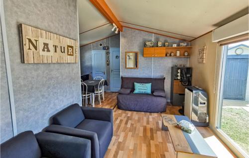 L'Aiguillon-sur-Vie House | Stunning Home In L'aiguillon-Sur-Vie