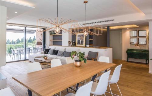 Alella House | Stunning Home In Alella With Wifi