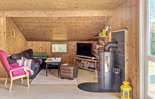 Maribo House | Stunning Home In Askø With Wifi