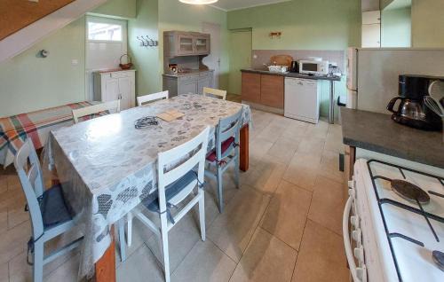 Egry House | Stunning Home In Egry With Wifi