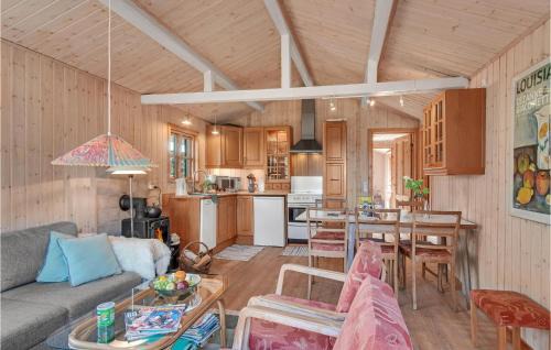 Faarevejle House | Stunning Home In Fårevejle With Wifi