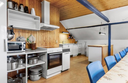 Grenaa House | Stunning home in Grenaa with WiFi