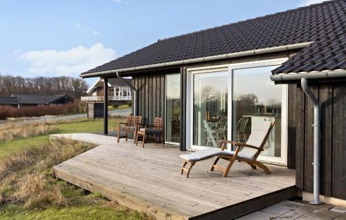 Haarby House | Stunning Home In Haarby With Kitchen