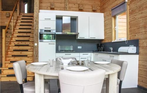 Heel House | Stunning Home In Heel With Lake View