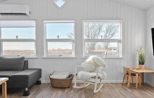 Ristinge House | Stunning Home In Humble With Wifi