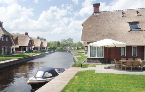 Idskenhuizen House | Stunning Home In Idskenhuizen With Sauna