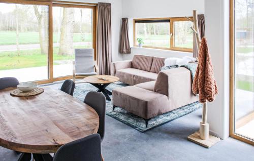 IJhorst House | Stunning Home In Ijhorst With Wifi