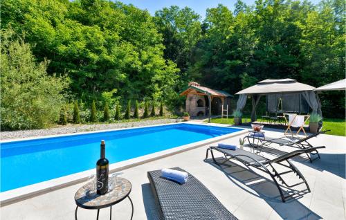 Mala Erpenja House | Stunning Home In Krapinske Toplice
