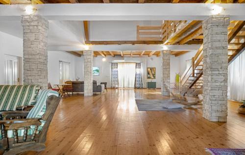 Gradina House | Stunning Home In Lozovac