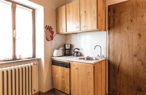 Bivio Lugnano House | Stunning home in Morra