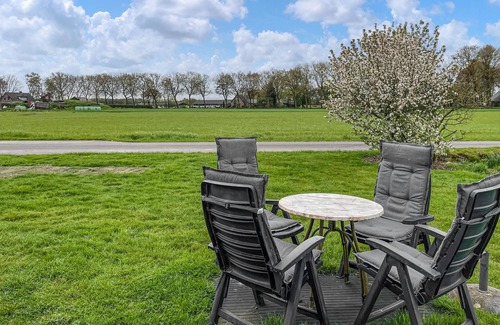 Municipality of Putten House | Stunning home in Putten with WiFi