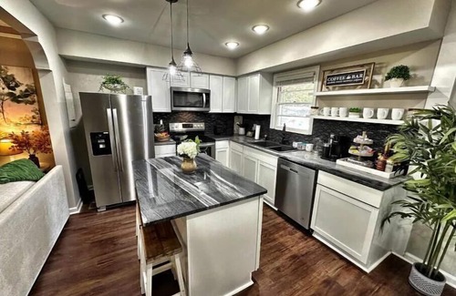 Columbus House | Stunning home in quiet neighborhood near Ft. Moore