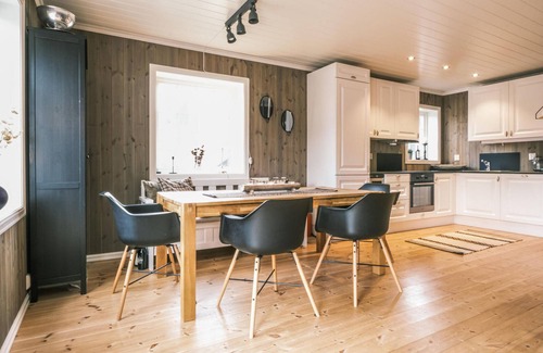Tokke House | Stunning home in Rauland with WiFi