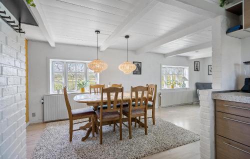 Ringkobing House | Stunning Home In Ringkøbing With Wifi
