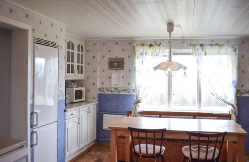 Rorvik House | Stunning home in Rörvik with kitchen
