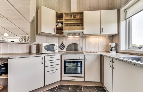 Spodsbjerg House | Stunning home in Rudkøbing with sauna