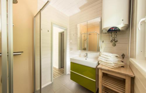 Ruhla House | Stunning Home In Ruhla With Sauna
