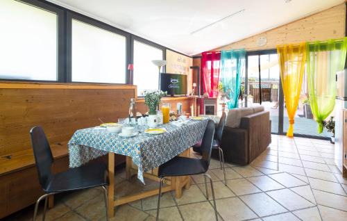 Sessa Cilento House | Stunning Home In Sessa Cilento