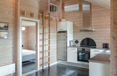 Ringkøbing-Skjern Municipality House | Stunning home in Skjern with kitchen